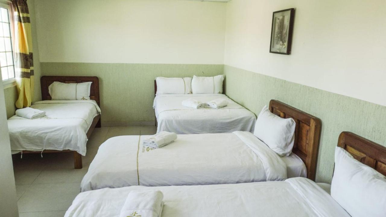 Hotel Cristina Bocas del Toro Exterior photo